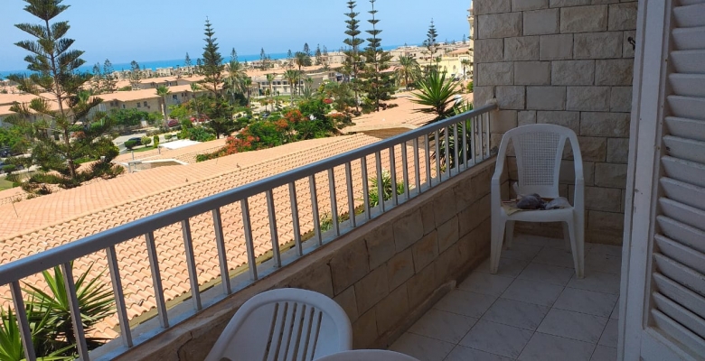 شاليه تراس هاووس للايجار بقرية الزهور بالساحل الشمالي - A terrace house chalet for rent in Al Zohour, North Coast