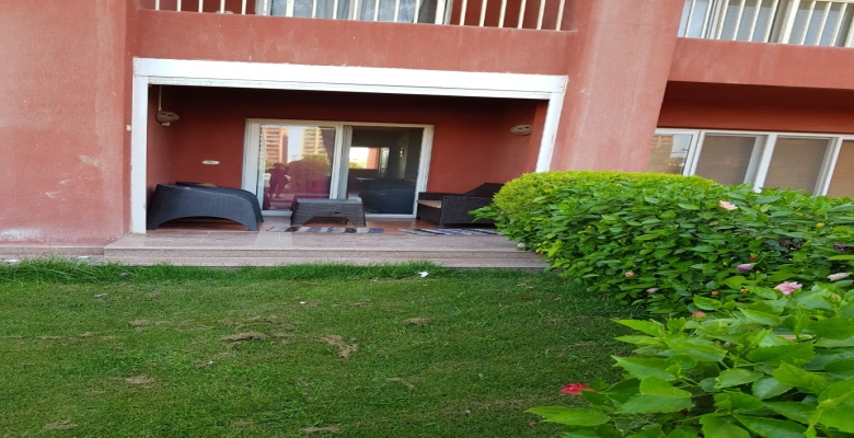 شاليه للايجار فى بورتو جولف غرفتين ارضي بجاردن