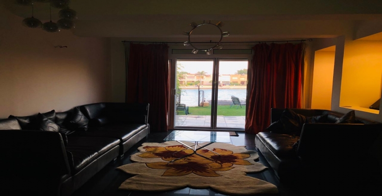 فيلا للايجار مارينا (الساحل الشمالي)