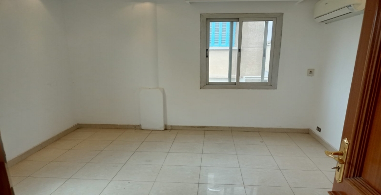 مكتب للايجار بالزمالك