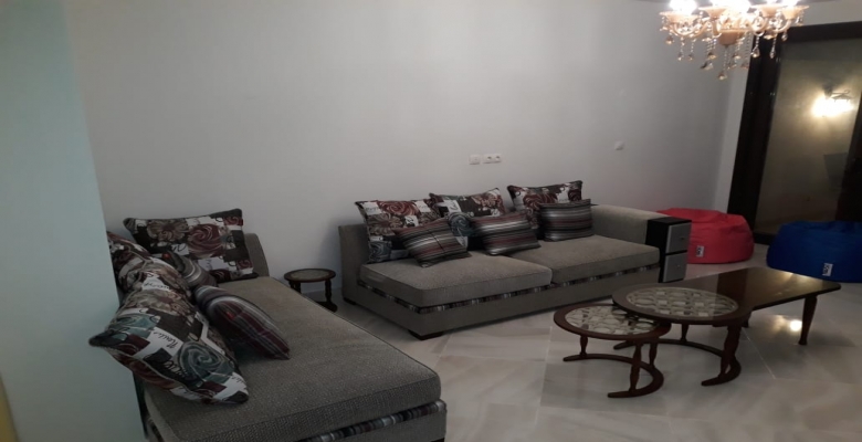 شاليه للايجار4 غرف --  بالساحل الشمالي -- مراسي بلانكا