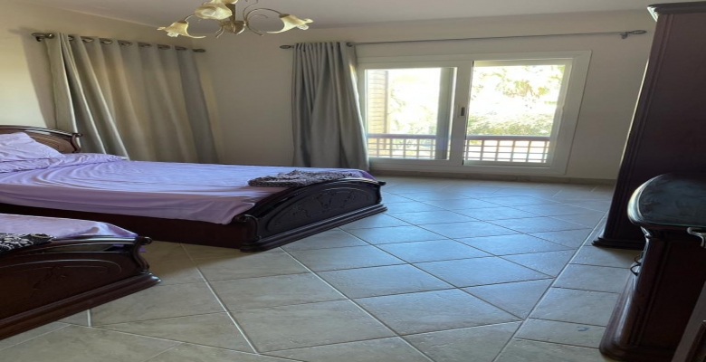 فيلا للايجار بمارينا الساحل الشمالي 5 غرف