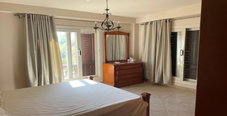 فيلا للايجار بمارينا الساحل الشمالي 5 غرف