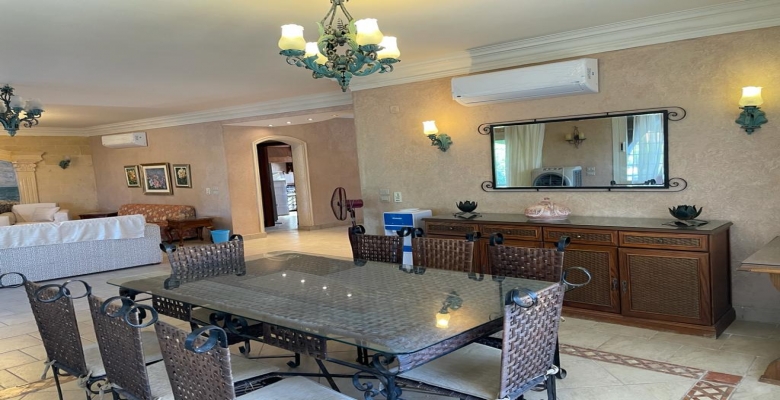 فيلا للايجار بمارينا الساحل الشمالي 5 غرف