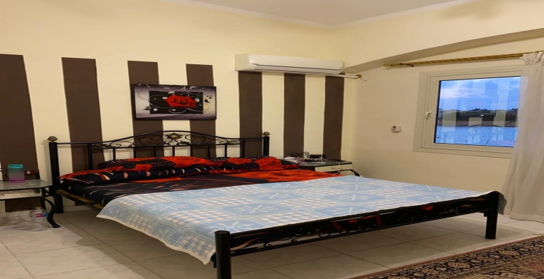 فيلا للايجار فى مارينا 5 (الساحل الشمالى )