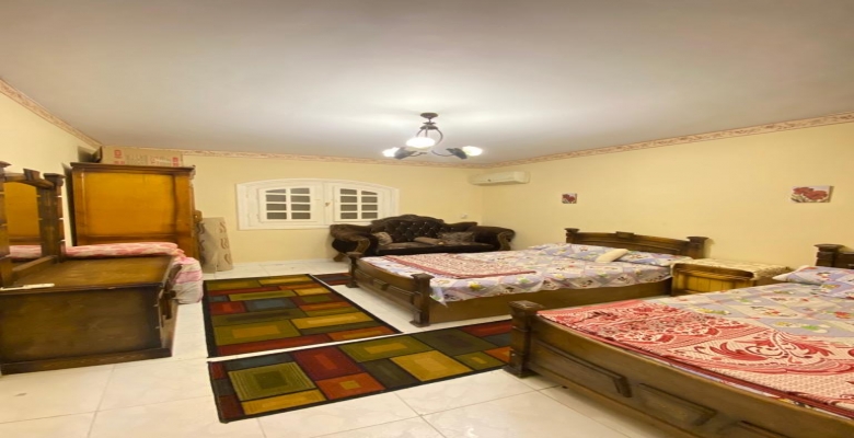 فيلا للايجار فى مارينا 5 (الساحل الشمالى )