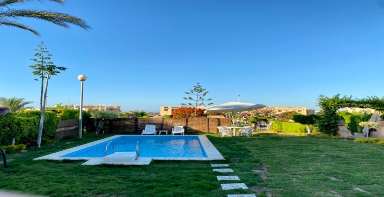 فيلا للايجار في  الساحل لشمالى مارينا بوابة 4 - Villa for rent in North Coast Marina Gate 4