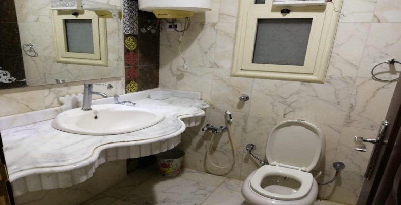 6 شاليه للايجار بالساحل الشمالى مارينا  - Chalet for rent in the North Coast Marina 6