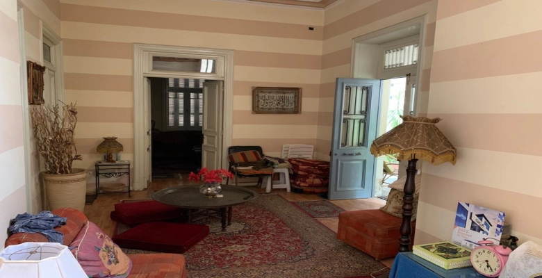 فيلا للايجار في الزمالك دور أول وثاني بجراج