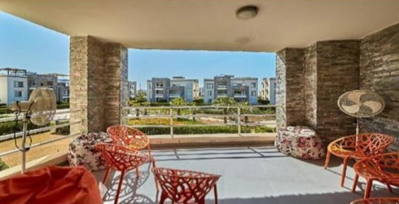 شاليه للإيجار سيدي عبد الرحمن امواج الساحل الشمالي Chalet for rent Sidi Abdel Rahman Amwaj North Coast