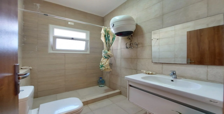 شاليه للإيجار سيدي عبد الرحمن امواج الساحل الشمالي Chalet for rent Sidi Abdel Rahman Amwaj North Coast