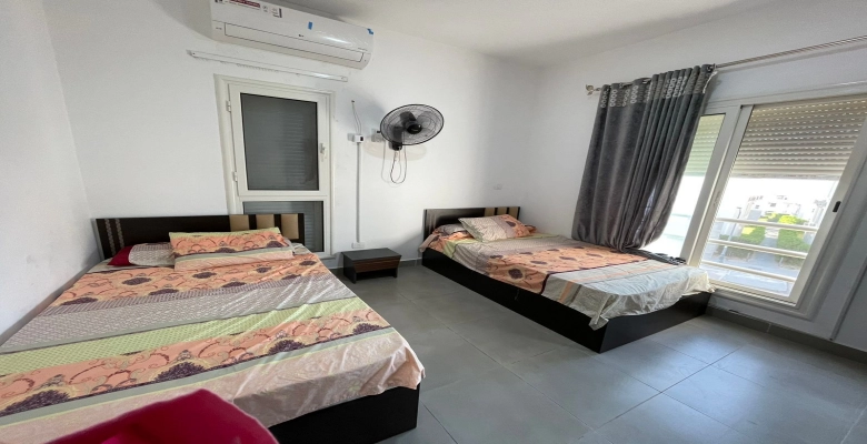 شاليه للأيجار في أمواج | Chalet for rent in Amwaj.