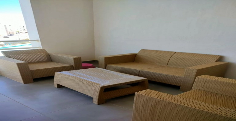 شاليه للايجار في أمواج. Chalet for rent in Amwaj.