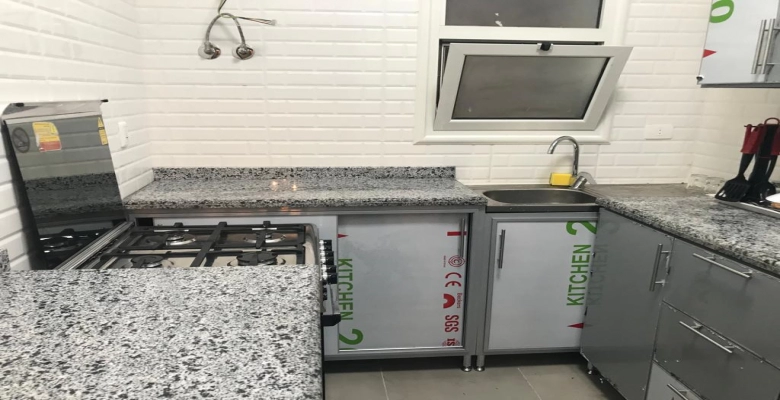 شاليه للايجار في أمواج .Chalet for rent in Amwaj