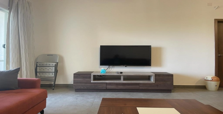 شاليه للايجار في أمواج . Chalet for rent in Amwaj.