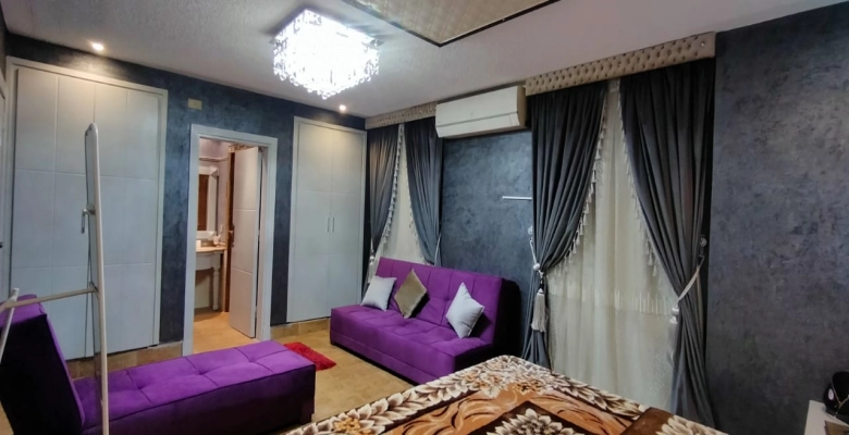 شقة فاخرة  للايجار فى الدقى