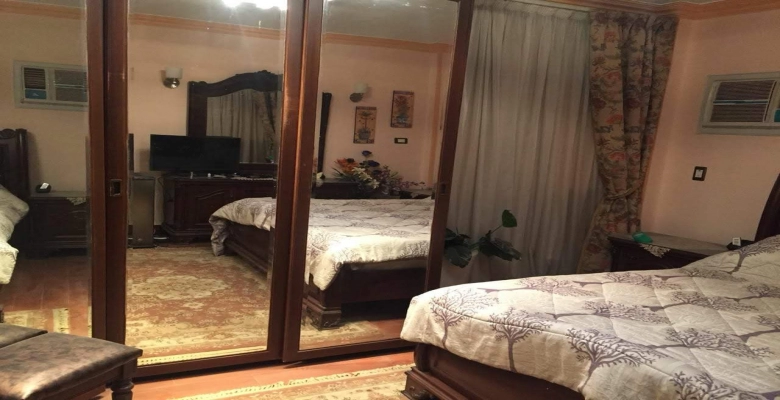 شقة مفروشة بموقع متميز قريب من الخدمات بالقرب من منطقة المهندسين