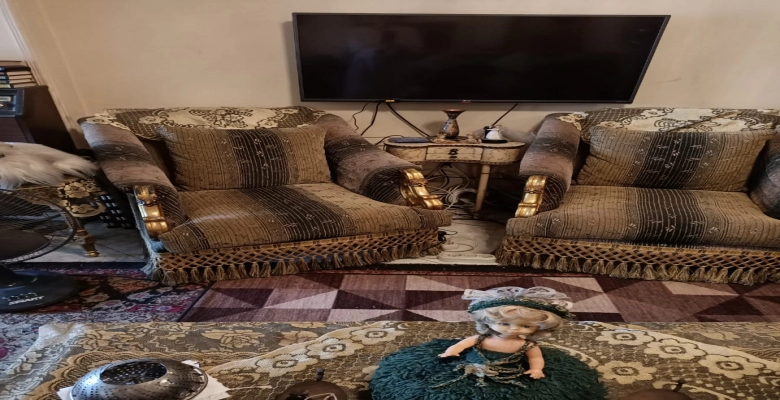 شقة للبيع بالزمالك شارع 26 يوليو 130م | بسعر مميز من Algomhoria