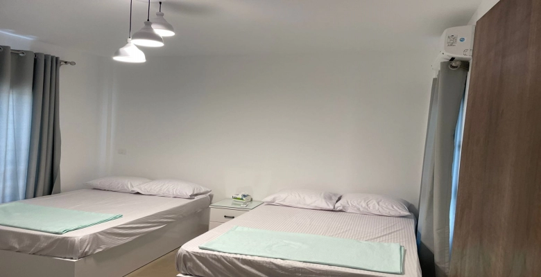 شاليه للايجار في أمواج .Chalet for rent in Amwaj