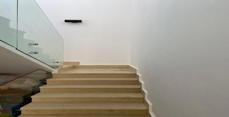 شاليه للايجار في سيشل الدور الارضي 5غرف