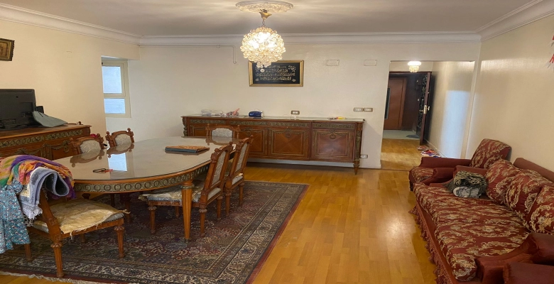 شقة للبيع في العجوزة