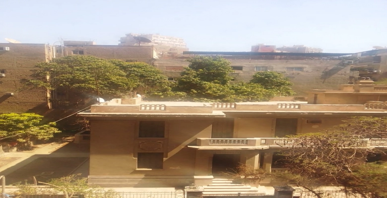 شقة للبيع في الجزيرة الوسطي - الزمالك / An apartment for sale in Al-Jazeera Al-Wustaa - Zamalek