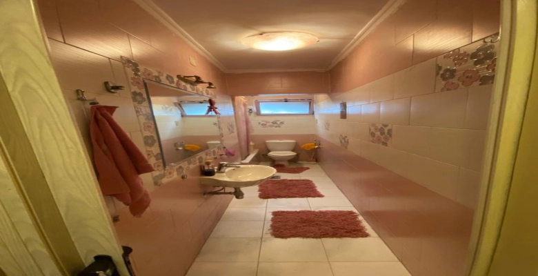 شقة للايجار بشارع يثرب - المهندسين /