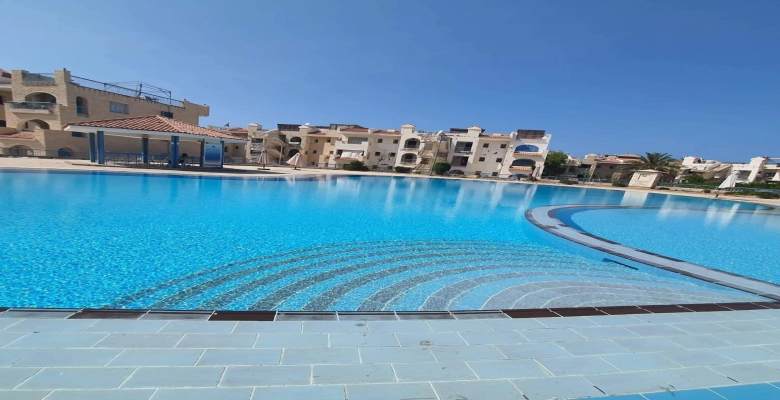 شاليه للايجار بقرية اللوتس - الساحل الشمالي / A chalet for rent in Lotus Village - North Coast