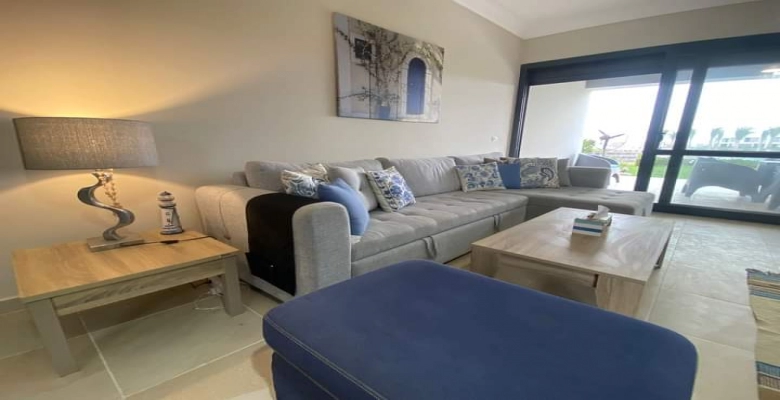 شاليه للايجار في لافيستا راس الحكمة - / A chalet for rent in La Vista ras Al Hikma -