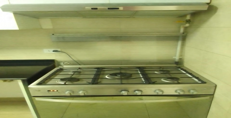 شقة للايجار في شارع احمد حشمت - الزمالك