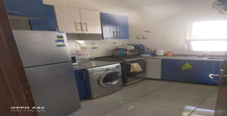 شاليه للايجار في قريه امواج - الساحل الشمالي / A first-floor chalet is available for rent in Amwaj Village, North Coast