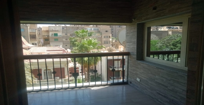 شقة للايجار في شارع أحمد مظهر - الزمالك / Apartment for rent on Ahmed Mazhar Street - Zamalek