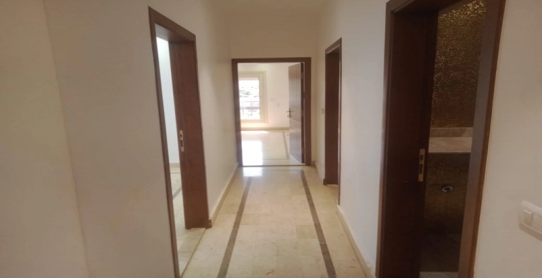 شقة للايجار في شارع أحمد مظهر - الزمالك / Apartment for rent on Ahmed Mazhar Street - Zamalek