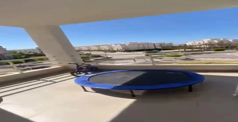 شاليه للايجار فى امواج - الساحل الشمالي / A chalet for rent in Amwaj - North Coast