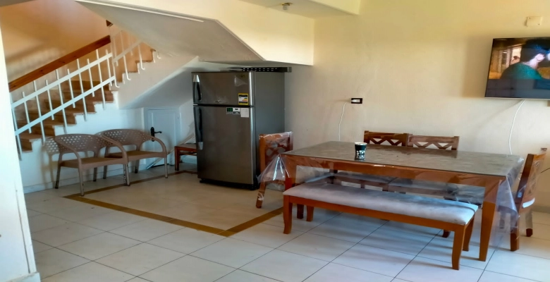 فيلا للايجار فى قرية المنتزة الساحل الشمالى 5 غرف