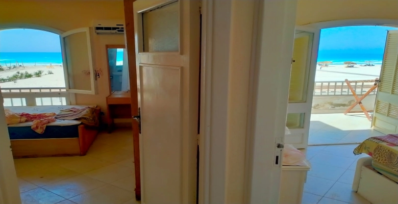 فيلا للايجار فى قرية المنتزة الساحل الشمالى 5 غرف