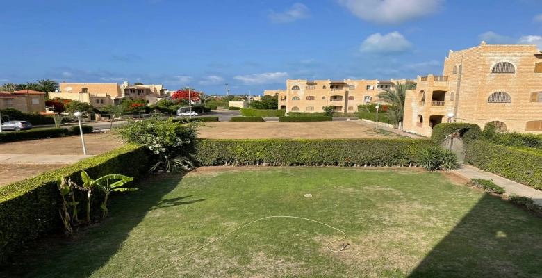 شاليه للايجار ي مارينا 6  Chalet for rent in Marina 6