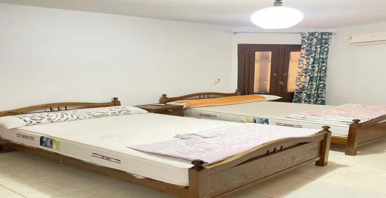 شاليه للايجار فى لازوردى باى  Chalet for rent in L'azurde Bay