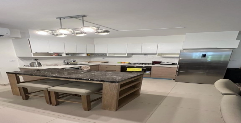 شاليه للايجار بالساحل الشمالي ( مراسي ) / Chalet for rent in the North Coast (Marassi)