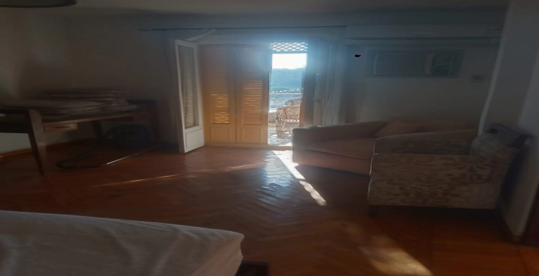 شقة مفروشة للايجار في الزمالك شارع صلاح الدين