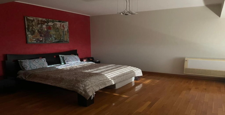 شقة للبيع في جاردن سيتي - شارع ابن كثير | Algomhoria