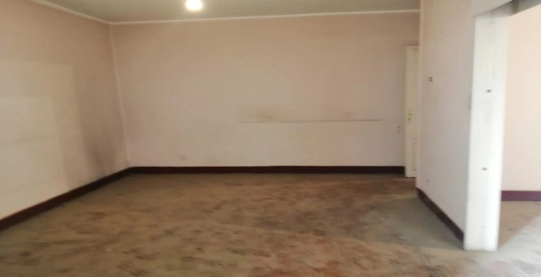 شقة للبيع في الدقي شارع هارون متفرع من ميدان المساحه 135 متر .Apartment for sale in Dokki