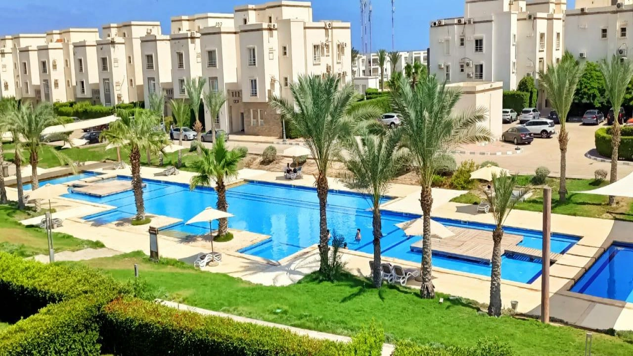 شاليه للايجار بالساحل الشمالي امواج -  A chalet for rent in North Coast Amwaj