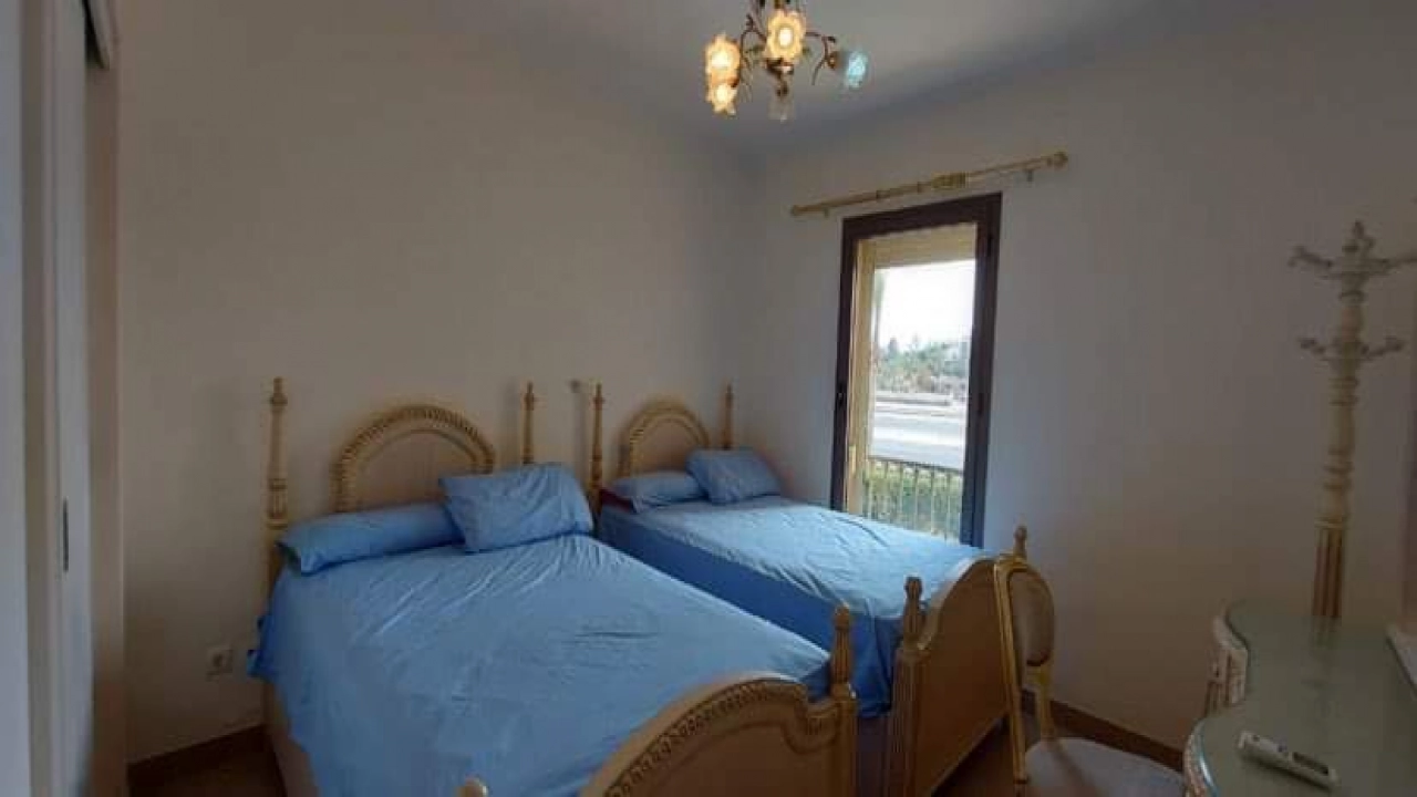 شاليه للايجار في كاتانيا - مراسي - الساحل الشمالي