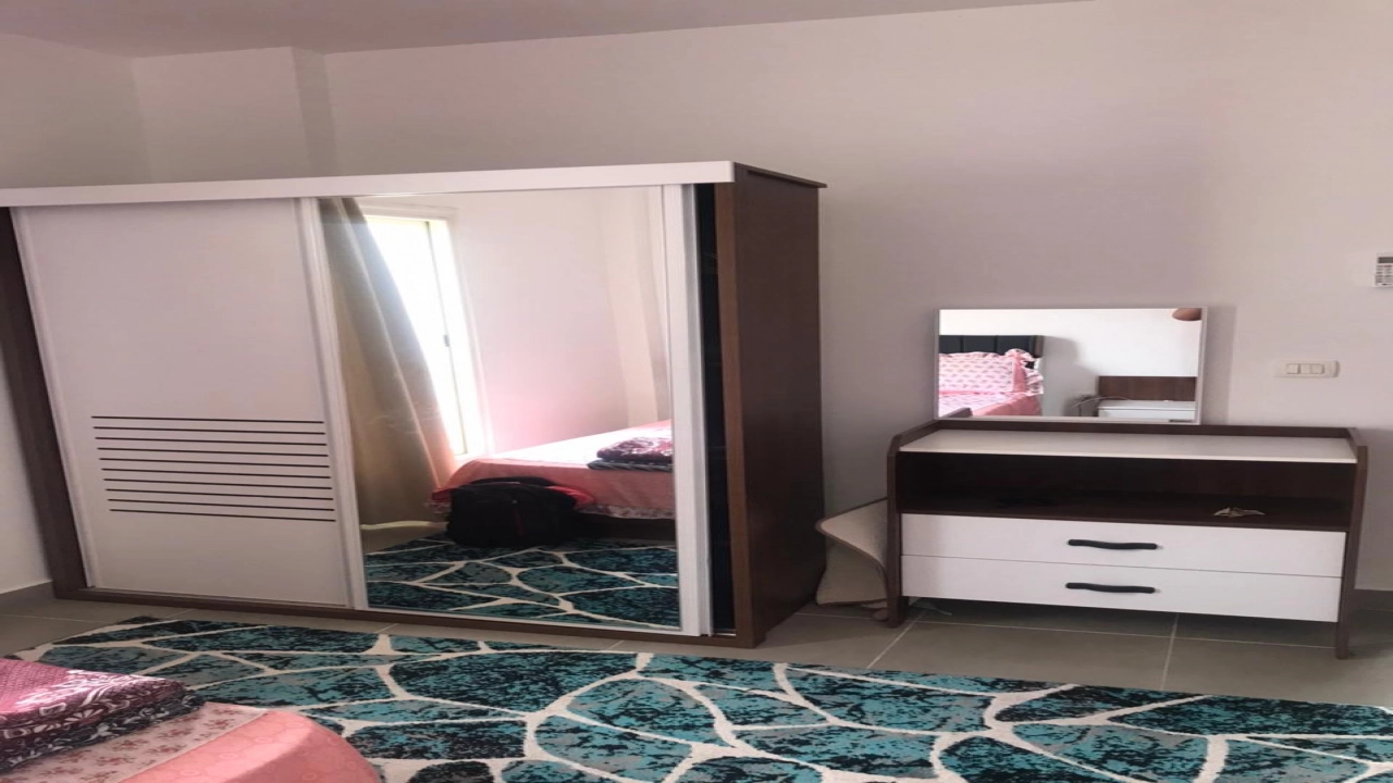 بنتهاوس للايجار في امواج 3غرف