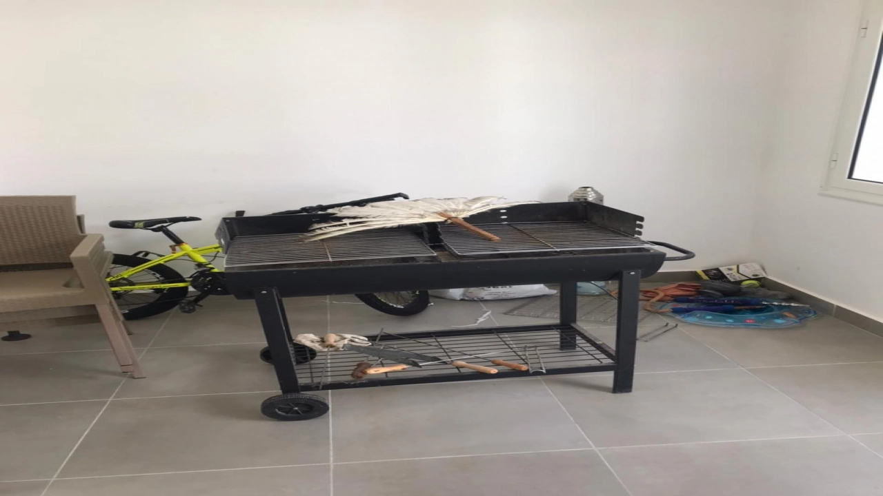 بنتهاوس للايجار في امواج 3غرف