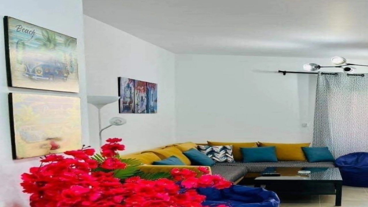 شاليه للإيجار في قرية امواج الساحل الشمالي