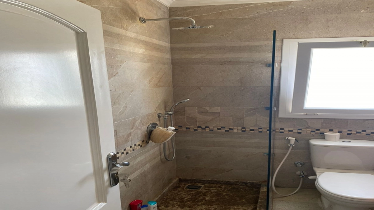 شالية 2 غرفة للايجار -- ماونتين فيو -- الساحل الشمالي