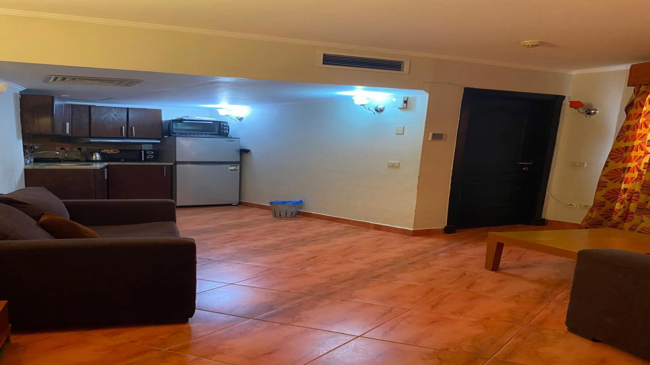 استوديو للايجار -- بورتو مارينا -- الساحل الشمالي