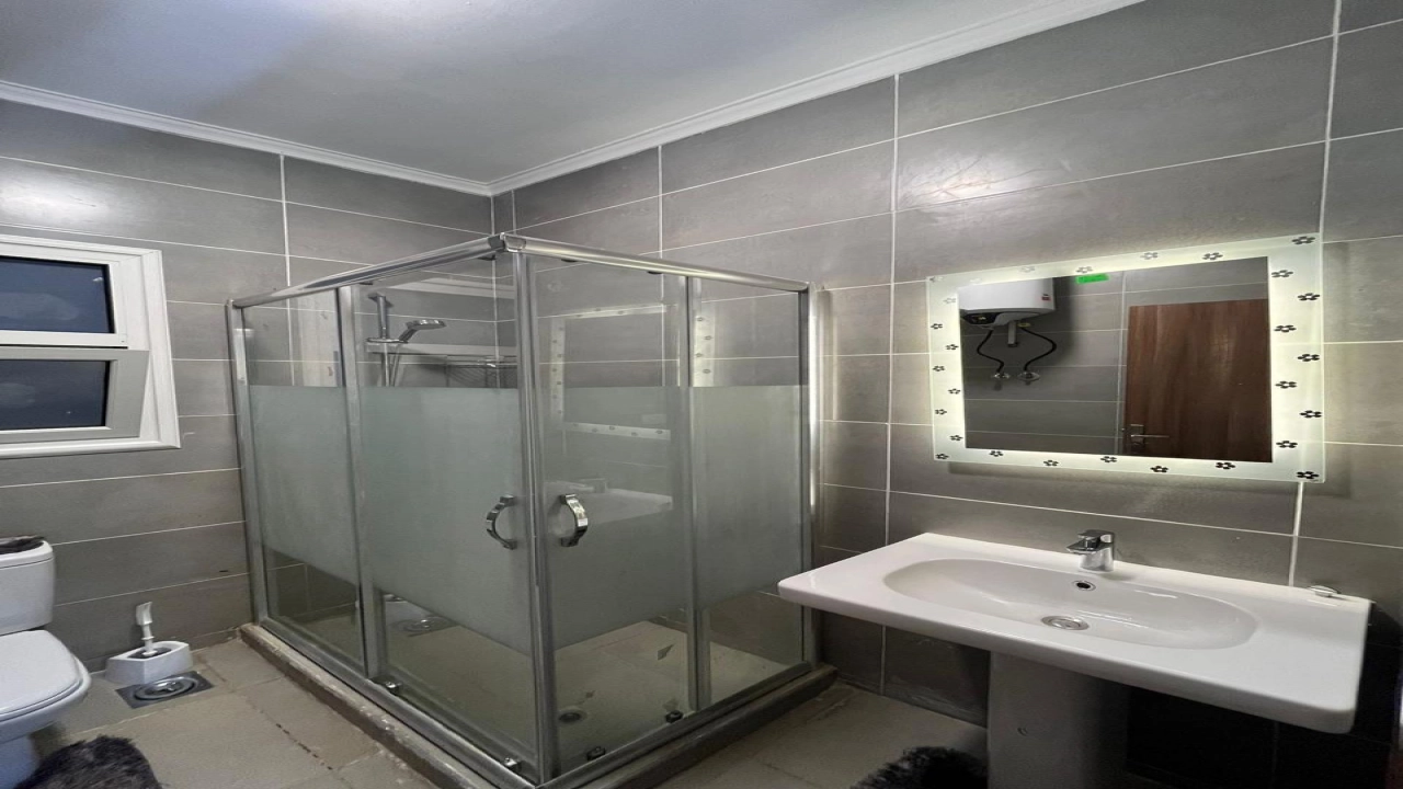 شالية 2 غرفة - في امواج - الساحل الشمالي